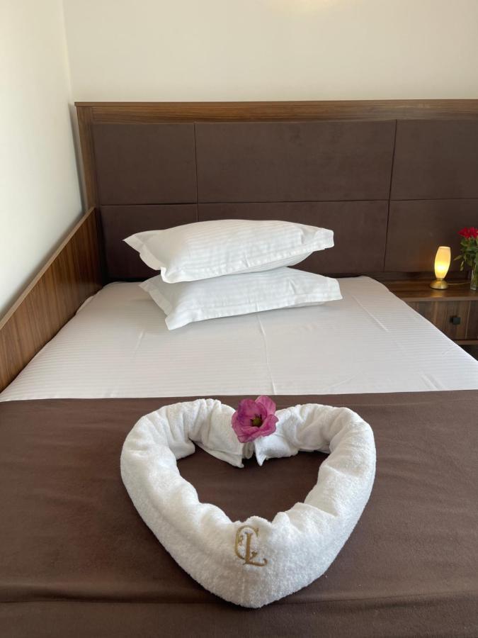Ametist Casa Leului Hotel Navodari Ngoại thất bức ảnh