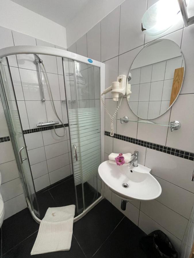 Ametist Casa Leului Hotel Navodari Ngoại thất bức ảnh